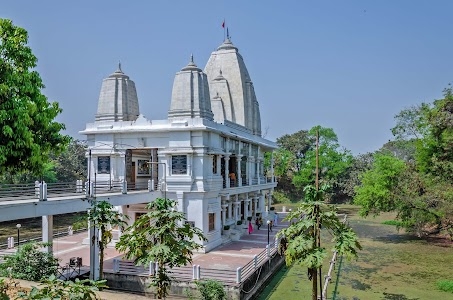 Sitamani Sita Ji Samadhi Sthal