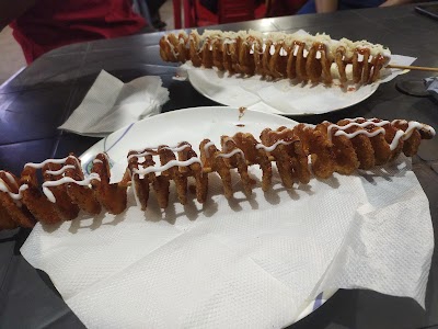 Khau Galli, Best Bhel And Pani Puri