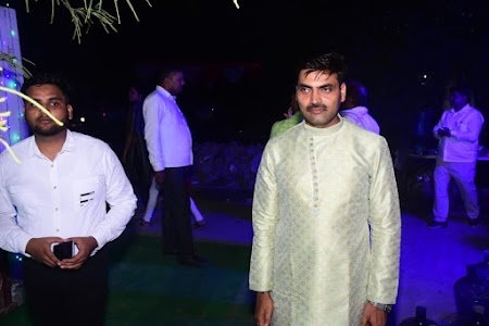 ABHISHEK SHUKLA Lai Mandi
