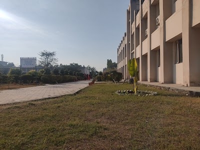 S G H S Khalsa College