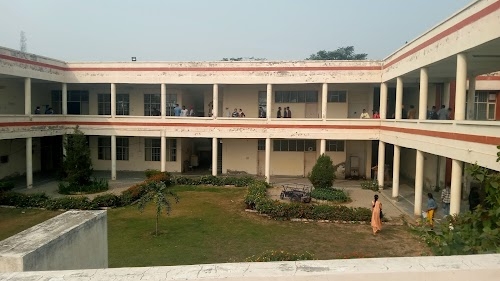 University college Dhilwan