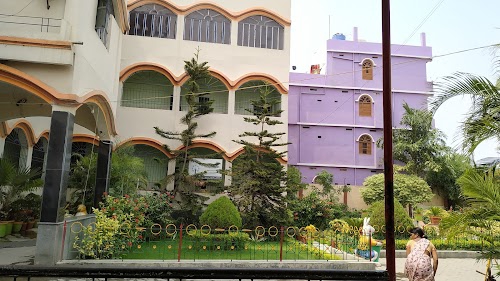 Cambridge School
