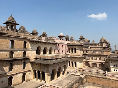 Orchha Fort and contact for cycling as well