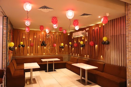 PAKWAN RESTAURANT