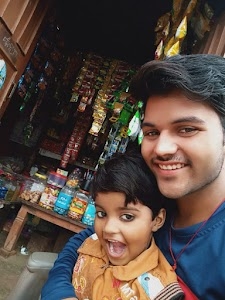 Anubhav Pal Kirana Stor