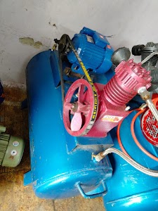 Electrician/ Hardware