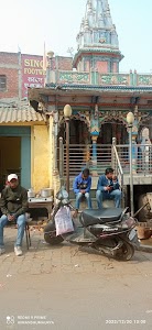 Karnalganj rode