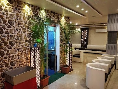 Vaishnav Amrit Hotel