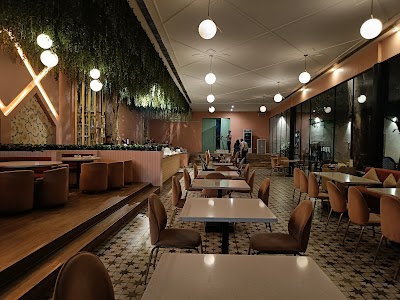 Tiger Lily - Cafe and Bistro