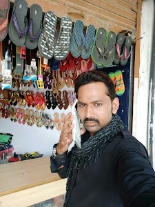 Saddam Footware