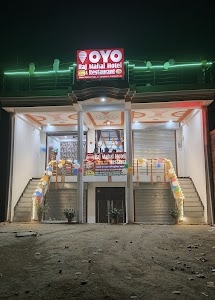 Raj Mahal Hotel & restaurant (OYO)
