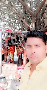 Dharmveer Yadav Kirana Store