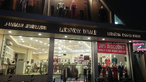 Lucknow Chikan Store