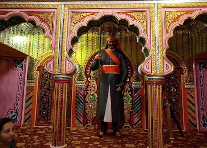 Lucky's Celebrity Wax Museum