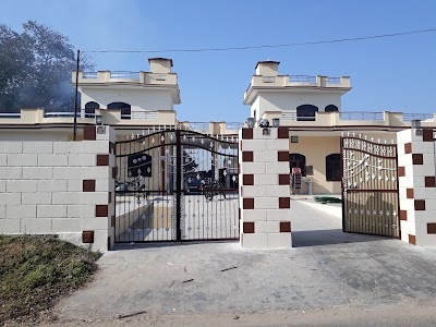 Dhamot