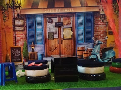 D2 lounge and restaurants