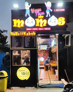 Hum Tum और Momos
