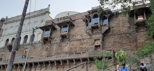 Anand Kanan ( a premier guesthouse)
