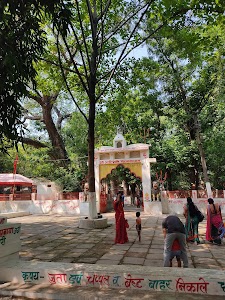 Mahamaya Mandir nagoi baima