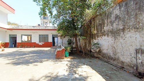 Shree Gujrati Ashram (shri jai narayan Swami)