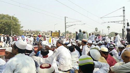 Akra