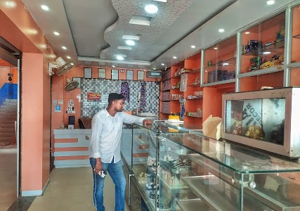 The Vaishali cake and sweets, jila gate, sheohar, above icici bank