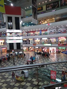 Suparas Cygnet Town