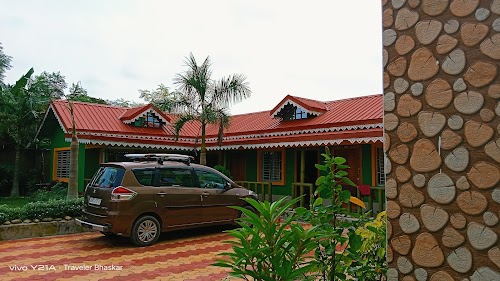 Lataguri Forest Retreat