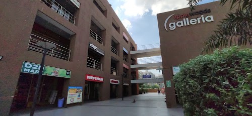 Applewoods Galleria Mall