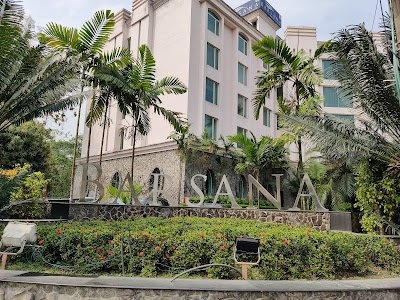 Barsana Hotel & Resort