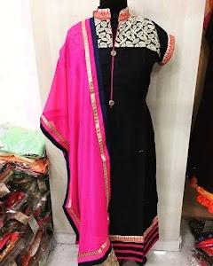 Shreya The Fashion Zone