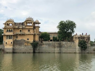 Nagar Fort