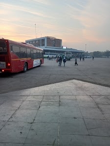 Bus Stand Sector 43