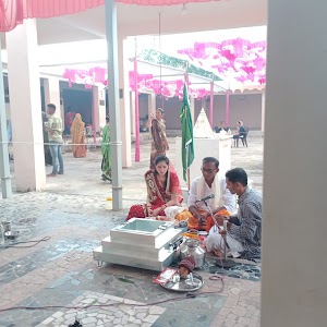 Babda bus stand