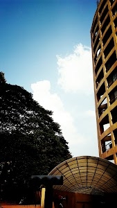 Tain Square