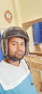 प्रेम साइबर कैफे