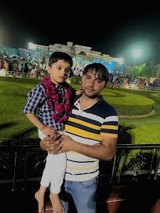 Vinod builder