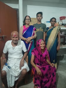 छोटे लाल मिश्र भवन