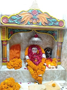 Dallu Devta Mandir