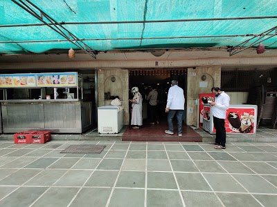 Hotel Rajmahal