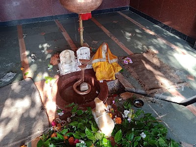 Shiv ji dungri, mandir