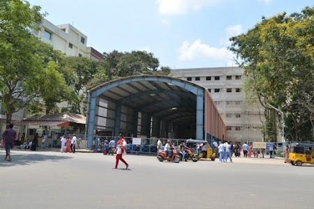 Sri Ramachandra Hospital - G Block