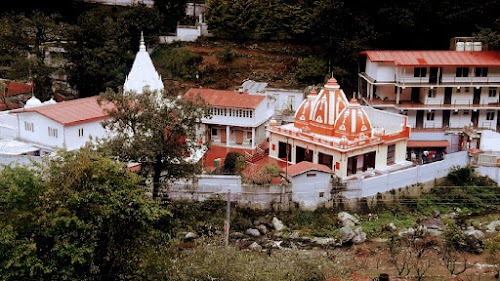 Kainchi Dham Home Stay