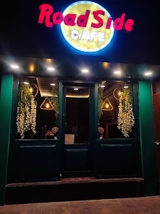 Road Side Cafe
