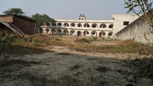 Gujrati Inter College ,Karhali Bujurg ,Basti (G.I.C. Chaudhary Market Basti)