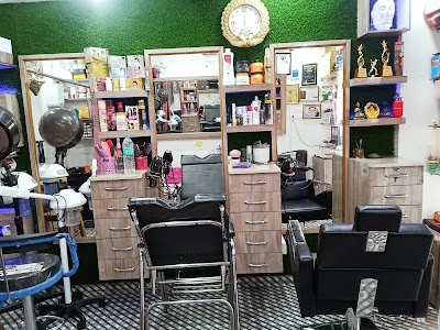 Snehal beauty parlour and only ladies tattoo studio