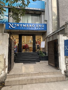 Numero Uno Outlet