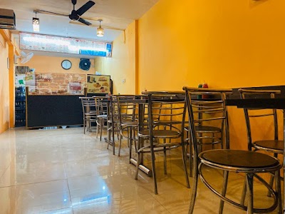 Pizza & Burger Hut