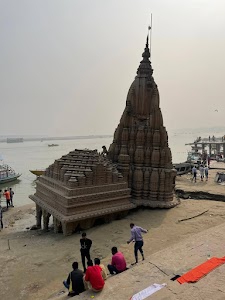 Sri Kailaasa in Kaashi (Nithyananda Gau Mandir)