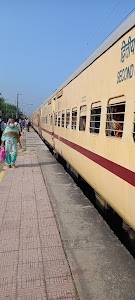 Mandawali Railway Station